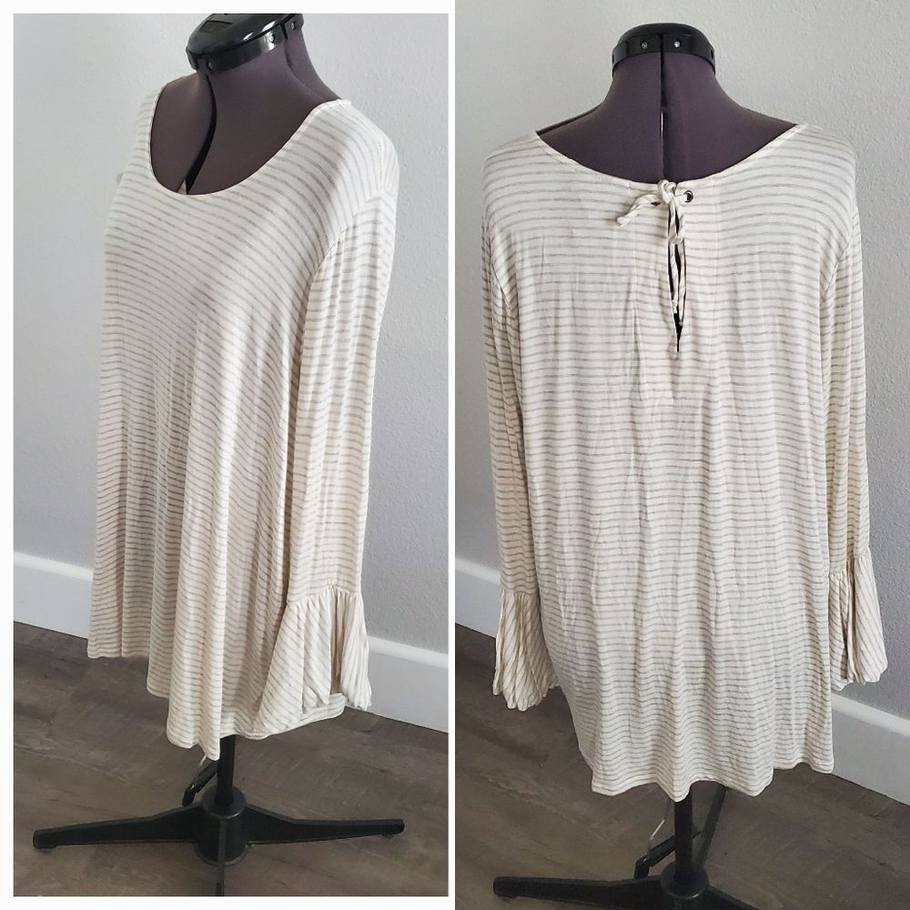 NWT Bobeau Women’s Top 1X Cream Tan Stripe Long Sleeve Blouse Keyhole Back Shirt - Picture 2 of 5